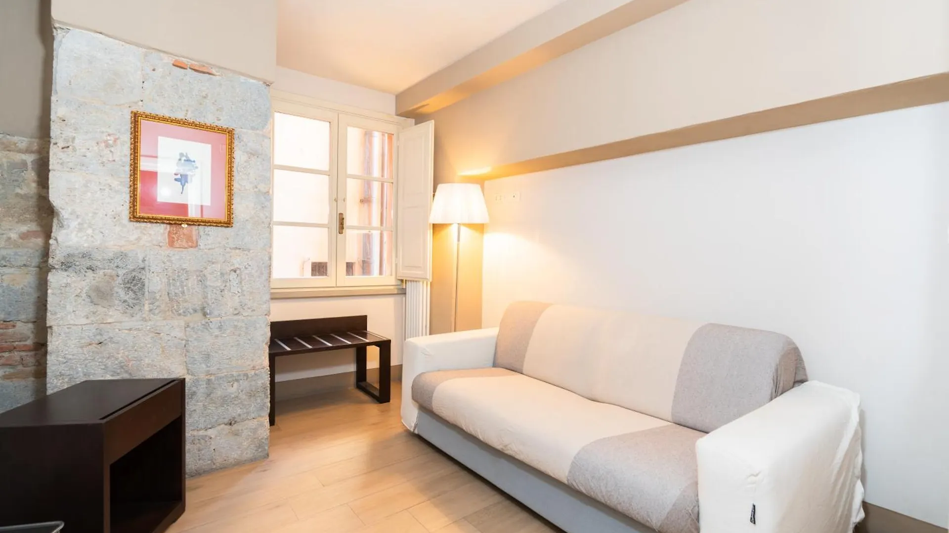 Borgo Suite Pisa 0*,  Italia